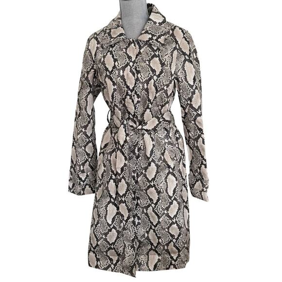 NWT Choosy Elizabeth Faux Snakeskin Coat Lined Belted Women's Sizes S - Picture 4 of 12